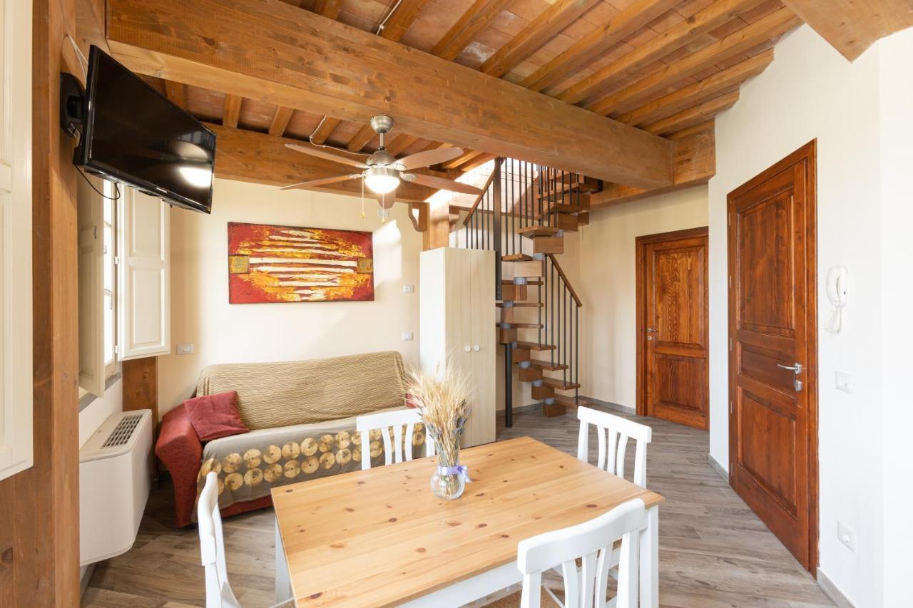 Agriturismo La Valle Della Lavanda - Podere Mezzastrada Fauglia Room photo