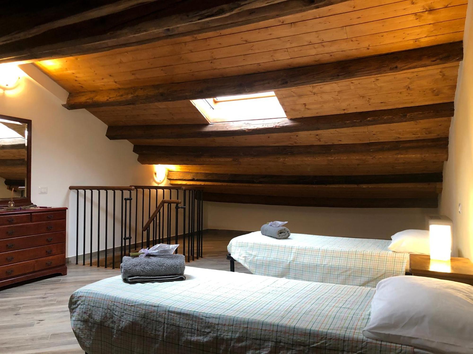 Agriturismo La Valle Della Lavanda - Podere Mezzastrada Fauglia Room photo