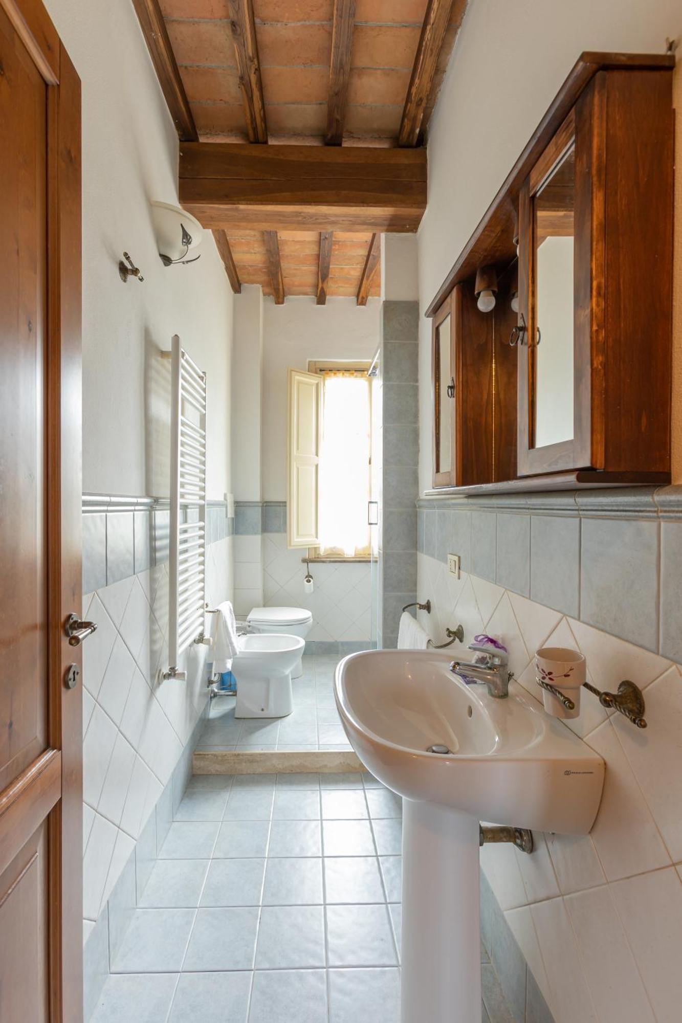 Agriturismo La Valle Della Lavanda - Podere Mezzastrada Fauglia Room photo